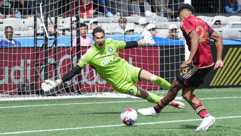 caleb wiley scoring goal for charlotte in first match